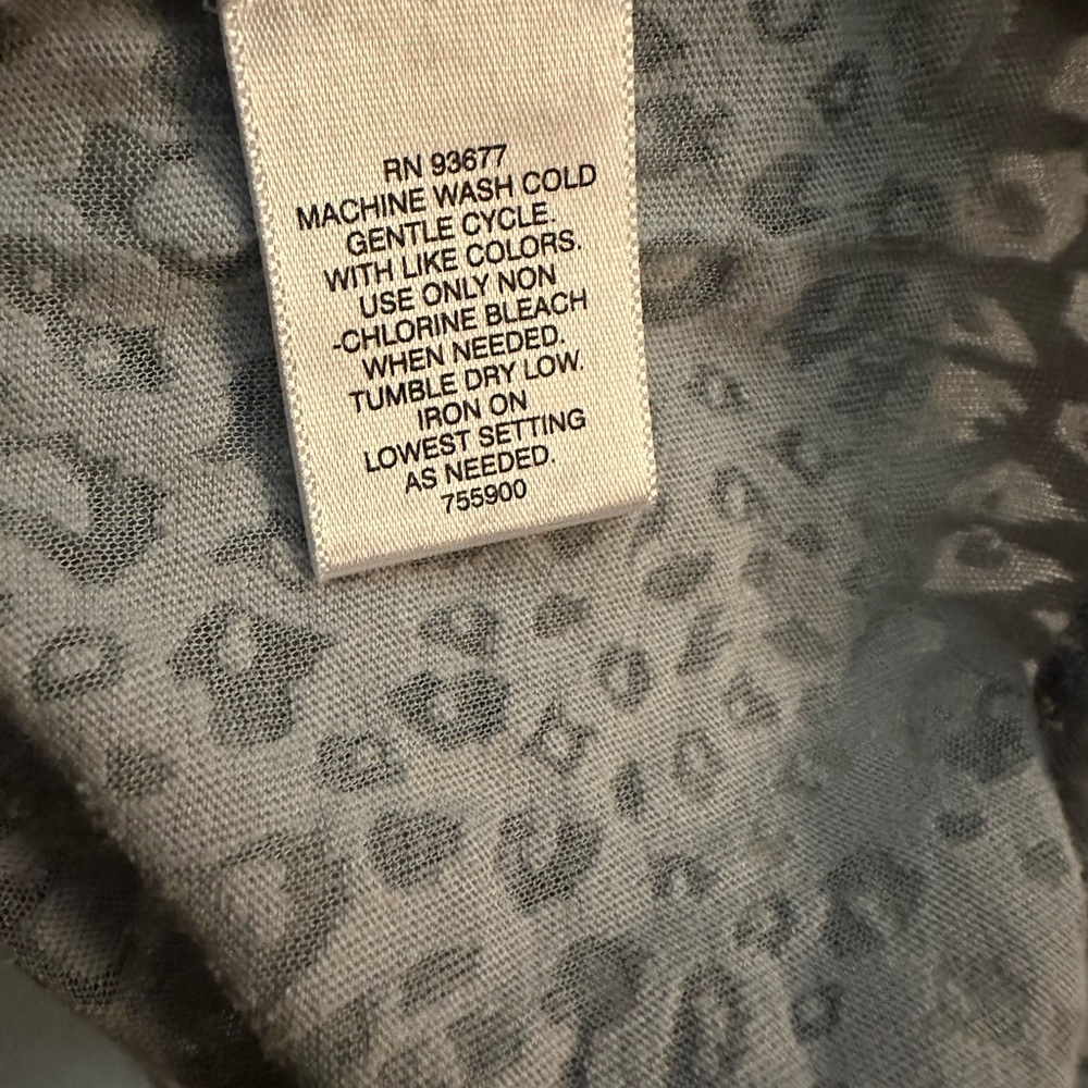 Liz Claiborne Large Top Gray L shirt attached Cami animal print - Picture 4 of 6